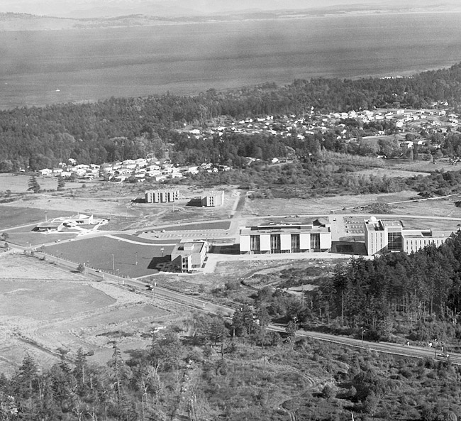 (photo: campus construction, 1964)