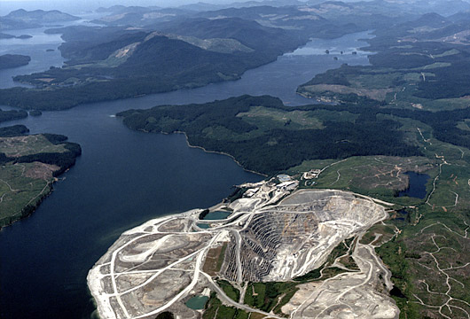 (photo of the Island Copper Mine)