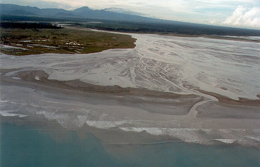 (photo of the Baugainville Copper Mine, in Papua New Guinea)